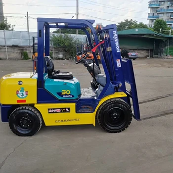 High Quality Used small Komatsu forklift 3 ton Komatsu Diesel Forklift 30 Cheap Price