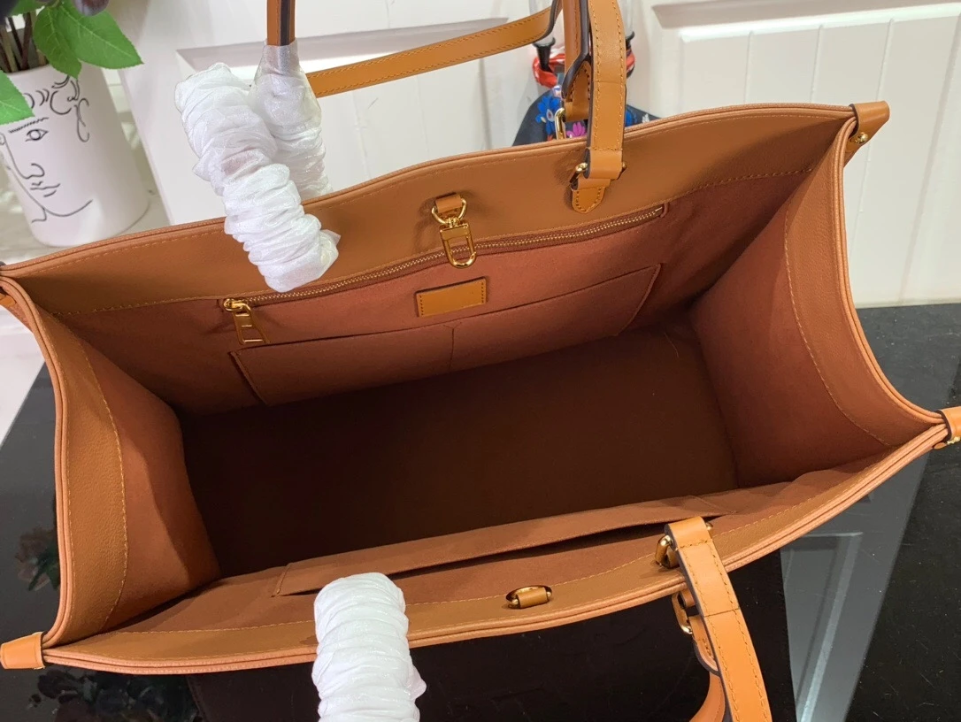 Top Designer Customized Genuine Leather 1.1 Women's Bag Luxury Brand