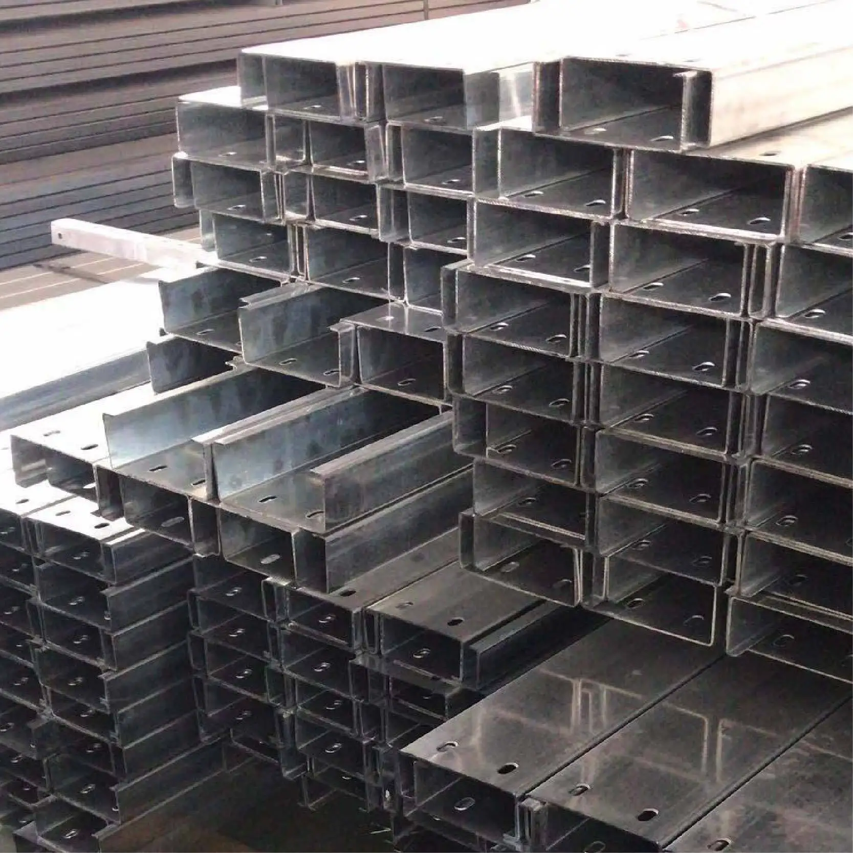 Galvanized Unistrut C Channel Steel 41*21*2.5 For Photovoltaic Solar,C ...