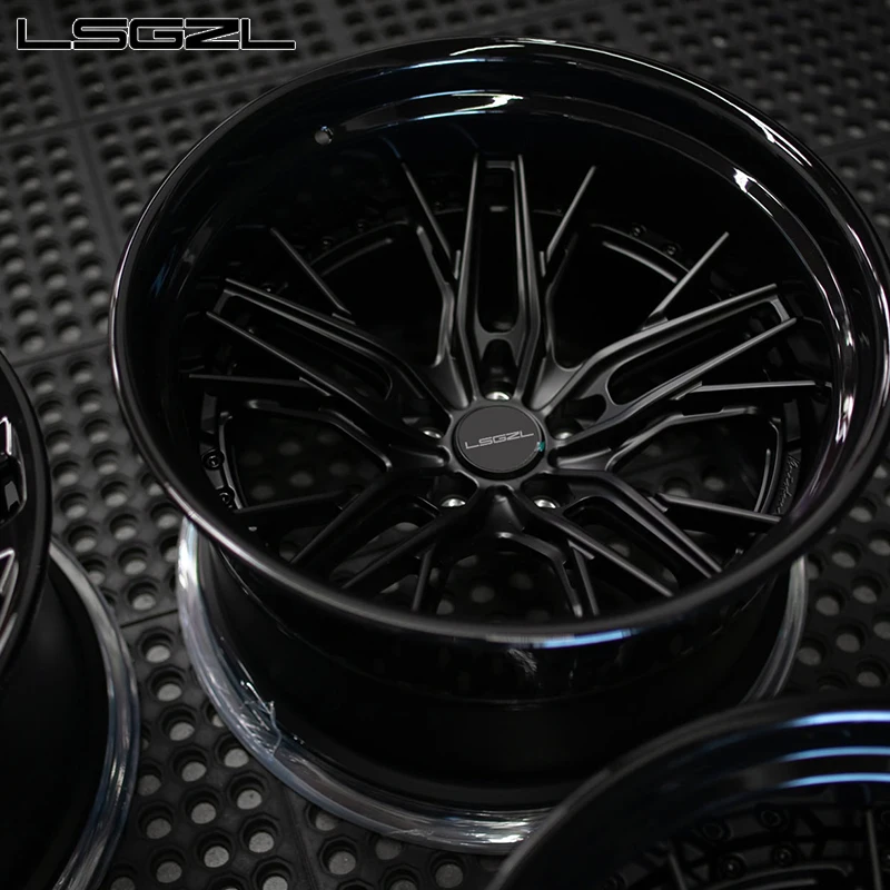 Custom Carbon Fiber 18-24 Inch For BMW Audi S6 / Ford For Mustang Wheels Forged Structure Custom
