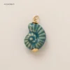 Blue conch pendant-Gold