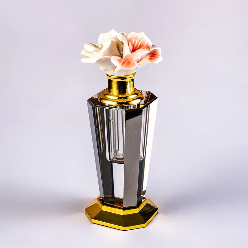 Luxury 6ml Crystal Oil Perfume Bottle High Quality Crystal Bottle with Flora Decoration Unique Flower Cap Crystal Crafts G-243