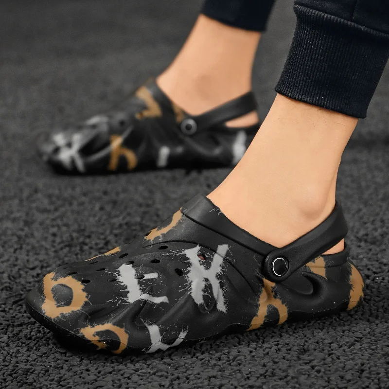 Мужские сандалии для сада и пляжа J & H, модные оригинальные босоножки из ЭВА с прорезями, обувь для дома и отдыха на открытом воздухе, Кроксы, клоги, летняя обувь