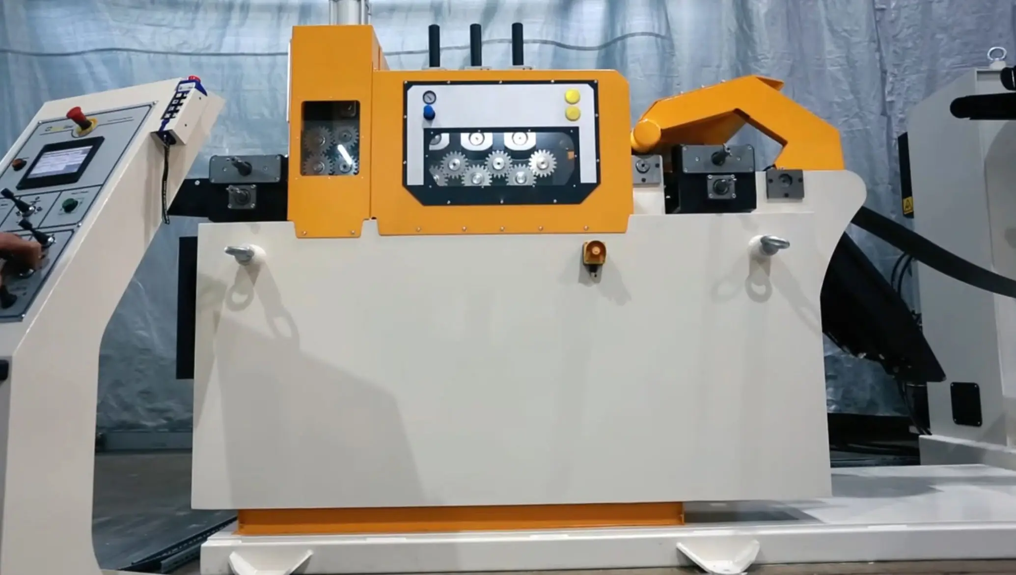 Cut to Length Machine for Stainless Steel Coil Decoiler Leveler Flying Shearing Cut to Length Machine