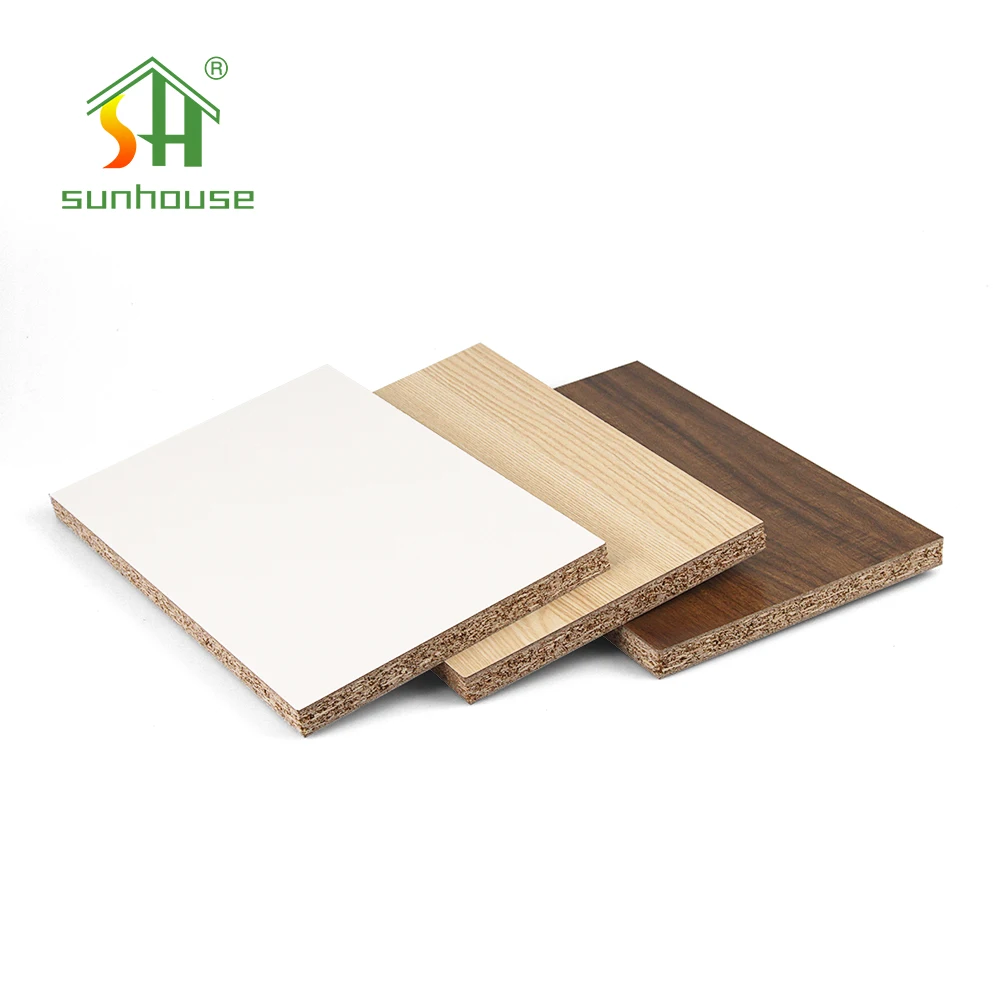 CARB High Quality 18mm Melamine White Particle Board Flakeboards