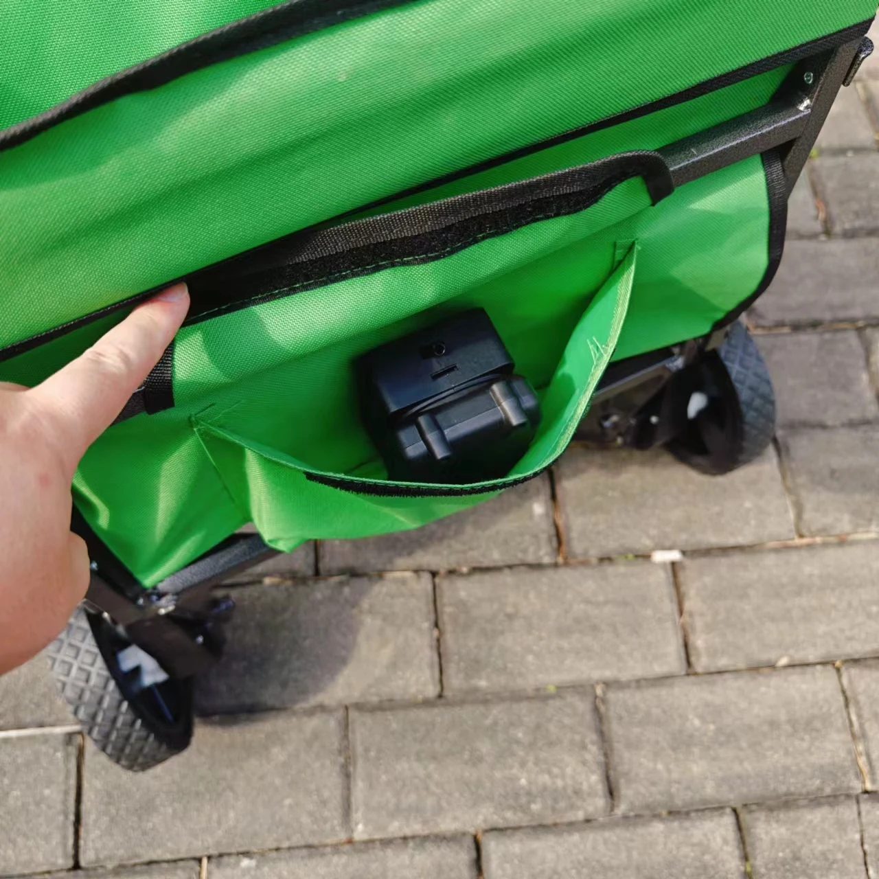 World First Small Push Cart Remote Control Electric Camping Cart Outdoor Travel Parent Child Push Cart Foldable Mesh Structure