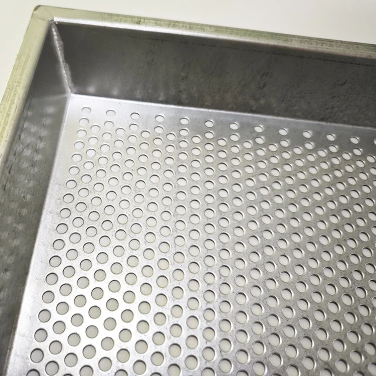 Baking Sheet Perforated Tray for Oven Baking Cake Pan Punching Galvanized Plate Carbon Steel Baking Trays Heavy Duty Bun Pan