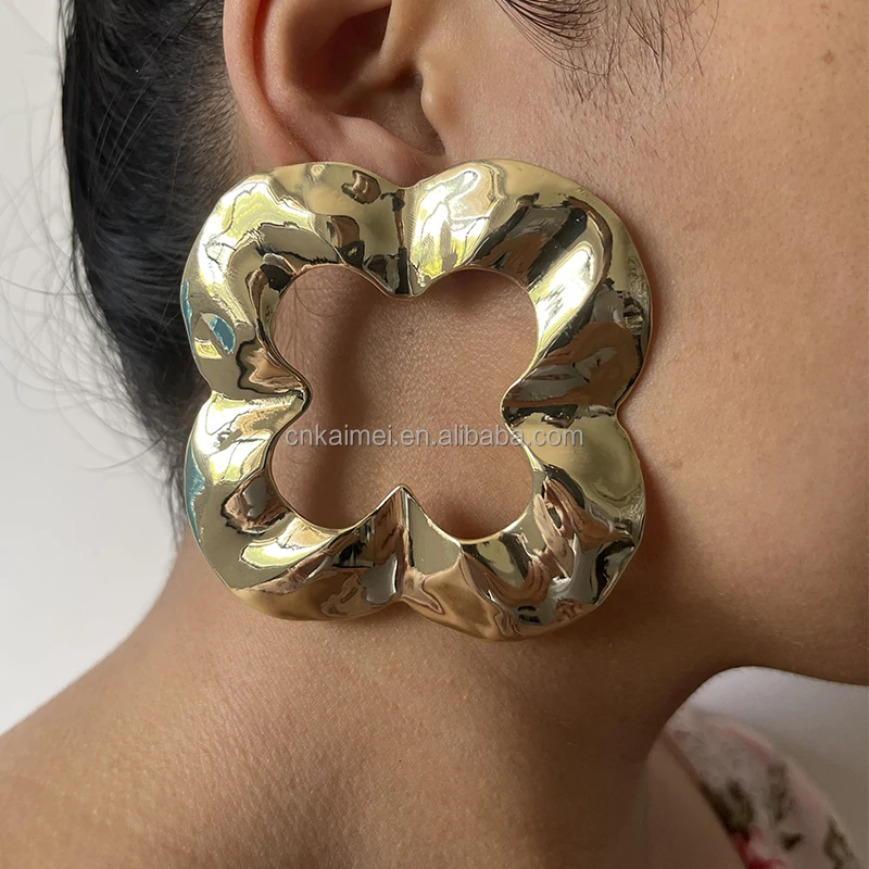 Kaimei earrings11.jpg