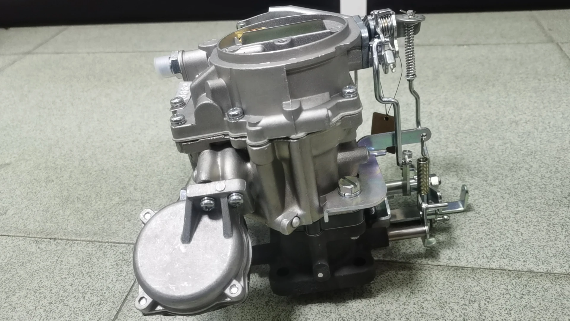 Carburetor 21100-61012 for Toyota 2F 4230CC FJ40 - 1year Warranty