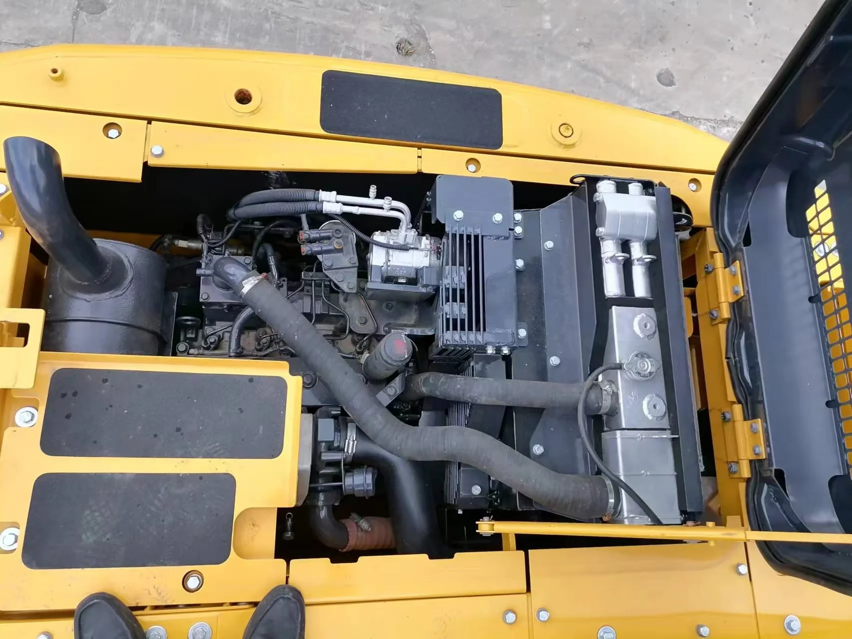 Good Condition Used Excavator Komatsu Pc130 1307 1308 Excavator