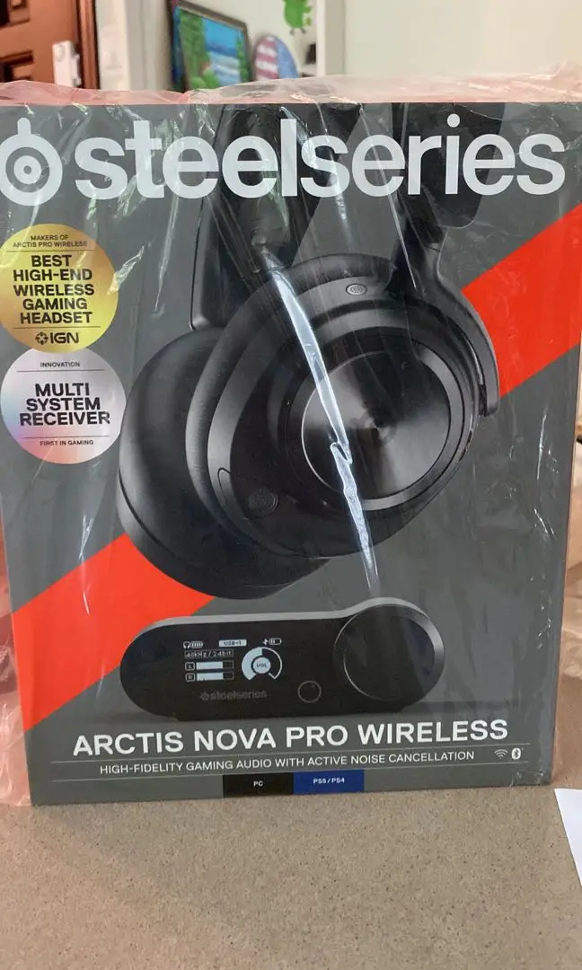 SteelSeries Arctis Nova Pro Wireless 中古品 steelseries Arctis Nova Pro Wireless [ブラック] 価格比較
