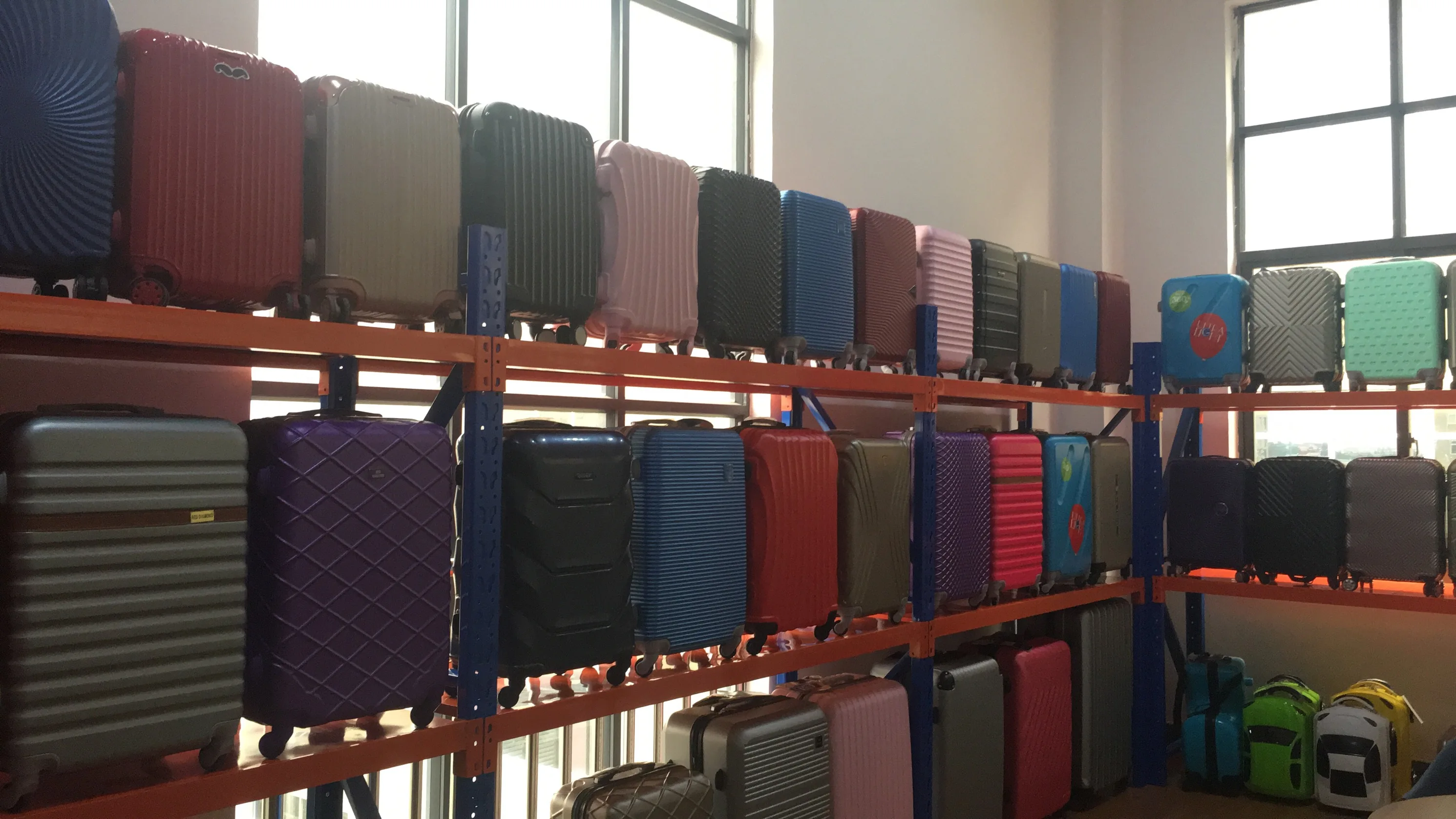 WENZHOU DUNKANU LUGGAGE CO., LTD.