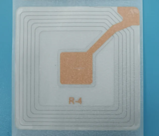 EAS RF Label-4040 White/barcode