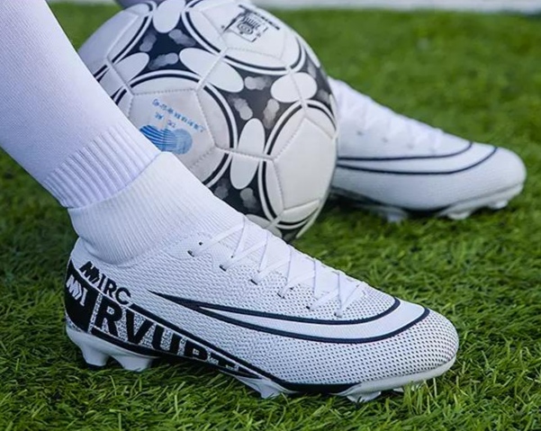 Новое поступление, сделано в Китае, лидер продаж, оптовая продажа, модные футбольные ботинки для подростков, футбольная обувь