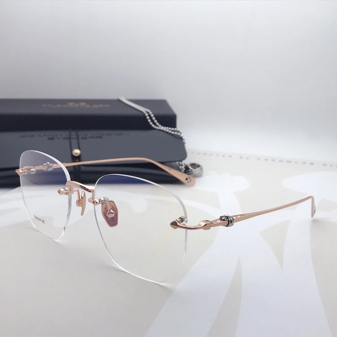2023 High Pure Titanium Optical Frame Good Quality Glasses for Men and Women Titan Eyewear Frames CS695