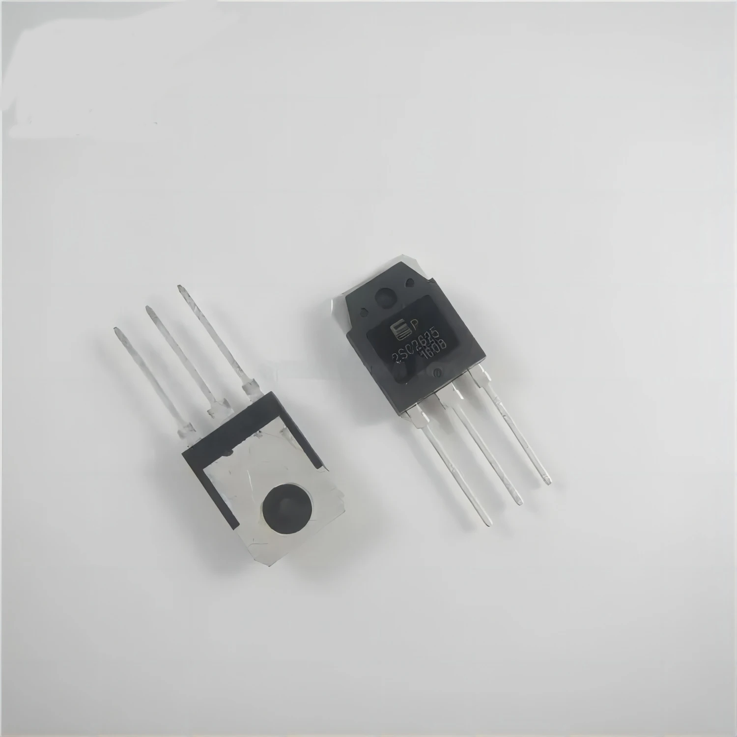 2SC2625 Power Transistor - 450V 10A 80W NPN TO-3P
