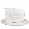 Blanc avec marquage à chaud doré