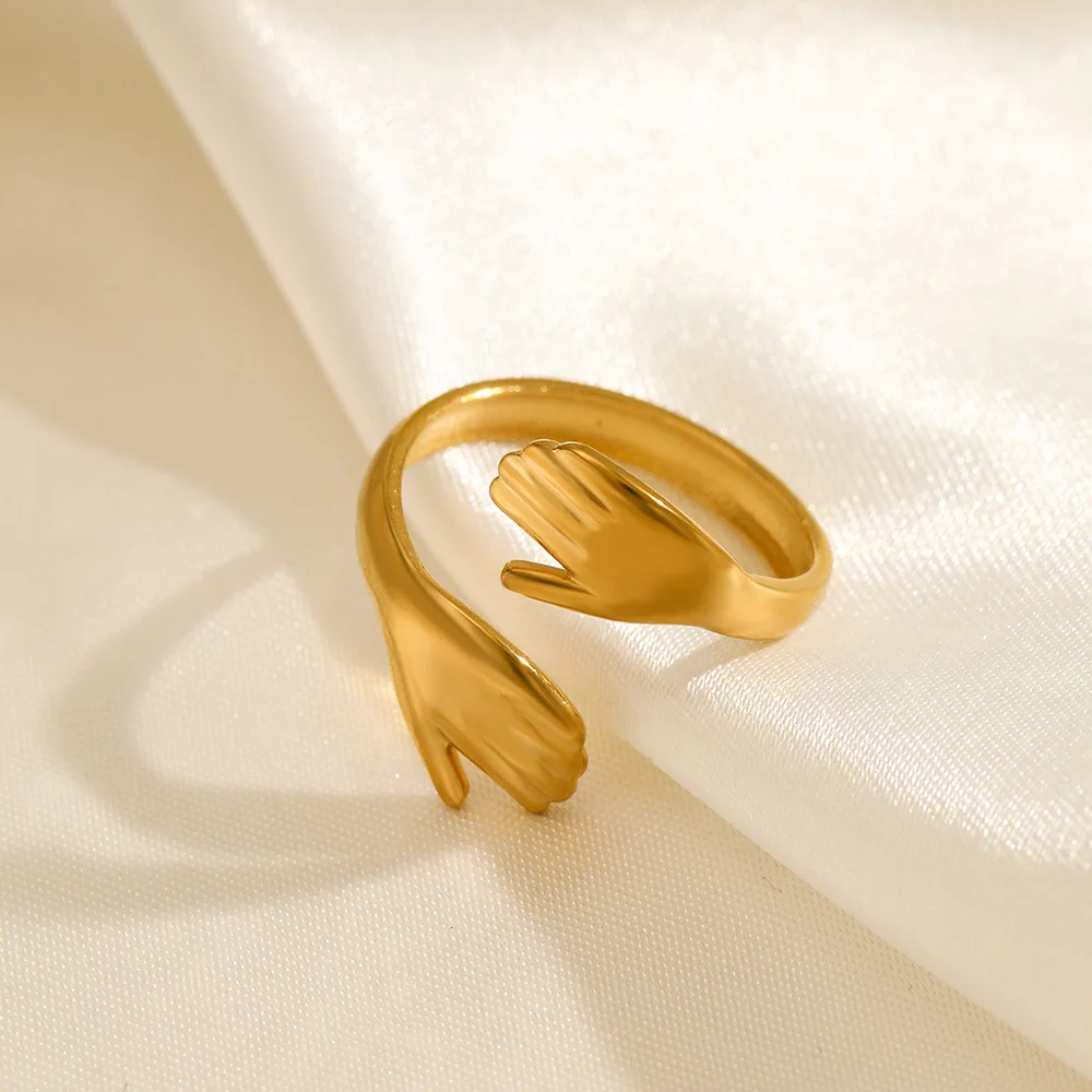 Yiwu DAICY New Arrival Gold Plated Stainless Steel Hug Ring Simple Adjustable Couple Ring Friendship Ring Gift for Her