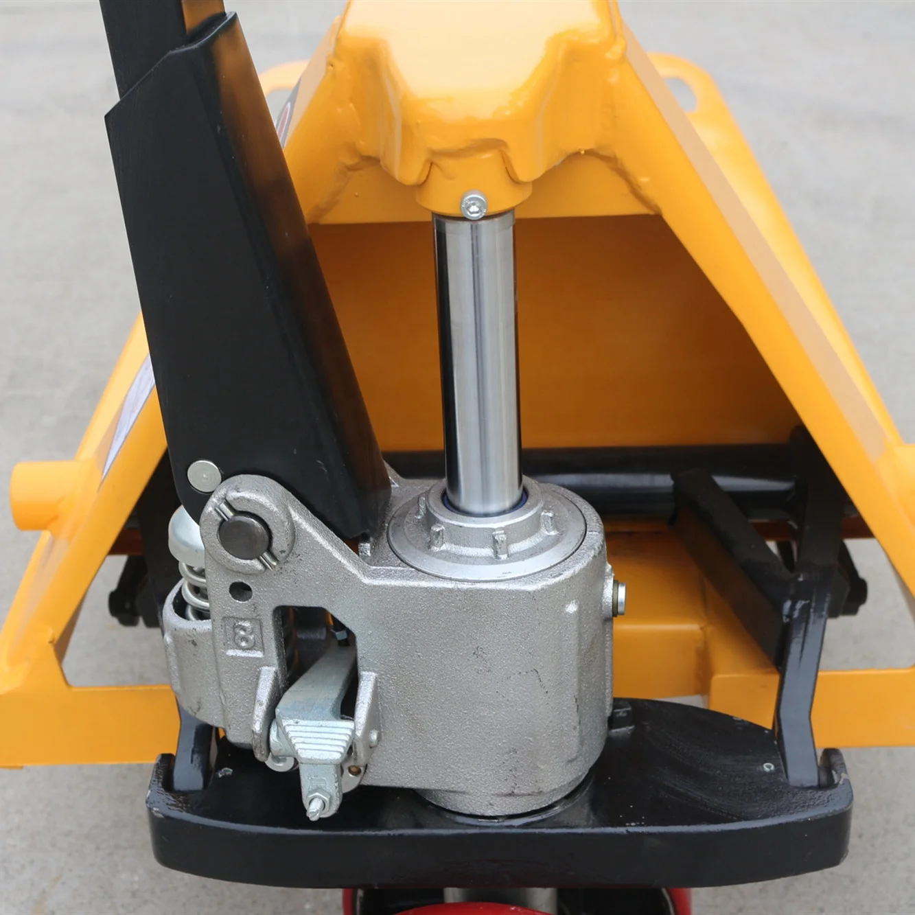 2,5-тонный ручной поддон с роботизированной сваркой, превосходные материалы, профессиональная упаковка, сделано в Китае