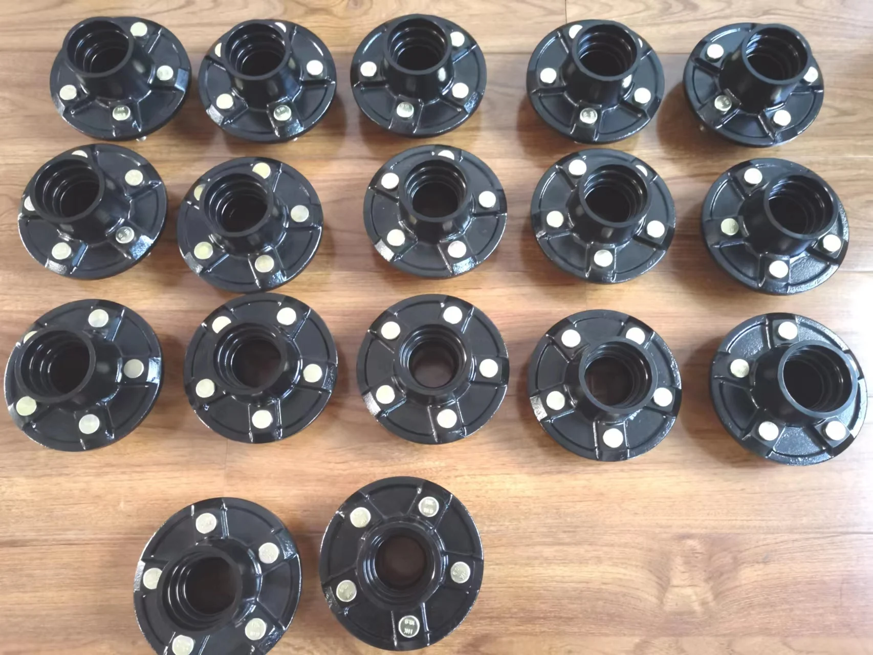 3500lb Trailer Hub With 5 Bolts Bearing L68149/44649 Pcd114.3mm