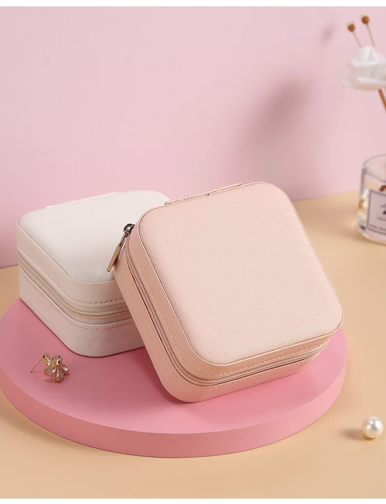 Wholesale Custom Logo Pu Leather Small Square Necklace Ring Earring Wedding Gift Jewelry Box Travel Jewellery Boxes Organizer
