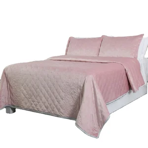 Newest Pattern Chinese Bedspread Set king Queen 3 Pieces Set Quilt Velvet Bedspread Set for Living Room