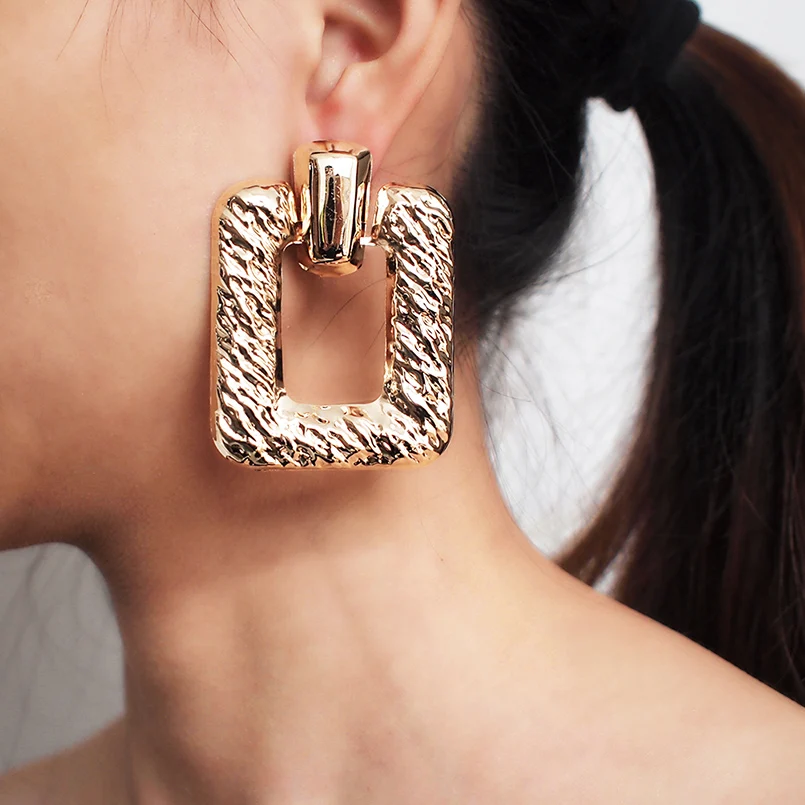 Big Geometric Trapezoid Emboss Piercing Dangle Earrings