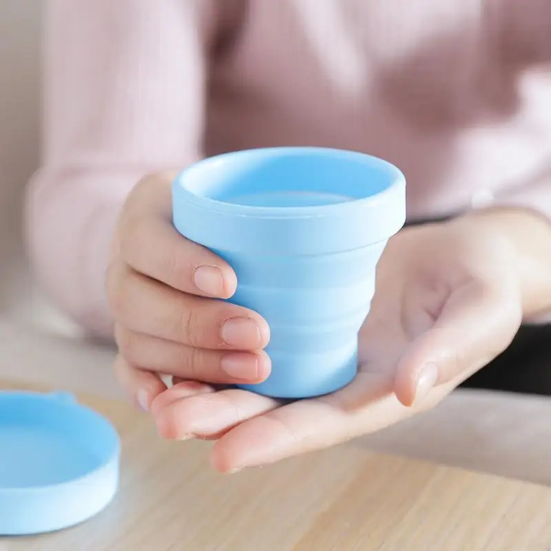 Hot Selling BPA Free Portable Collapsible Silicone Travel Mug Cup Eco-friendly Reusable Coffee and Tea Cups & Saucers