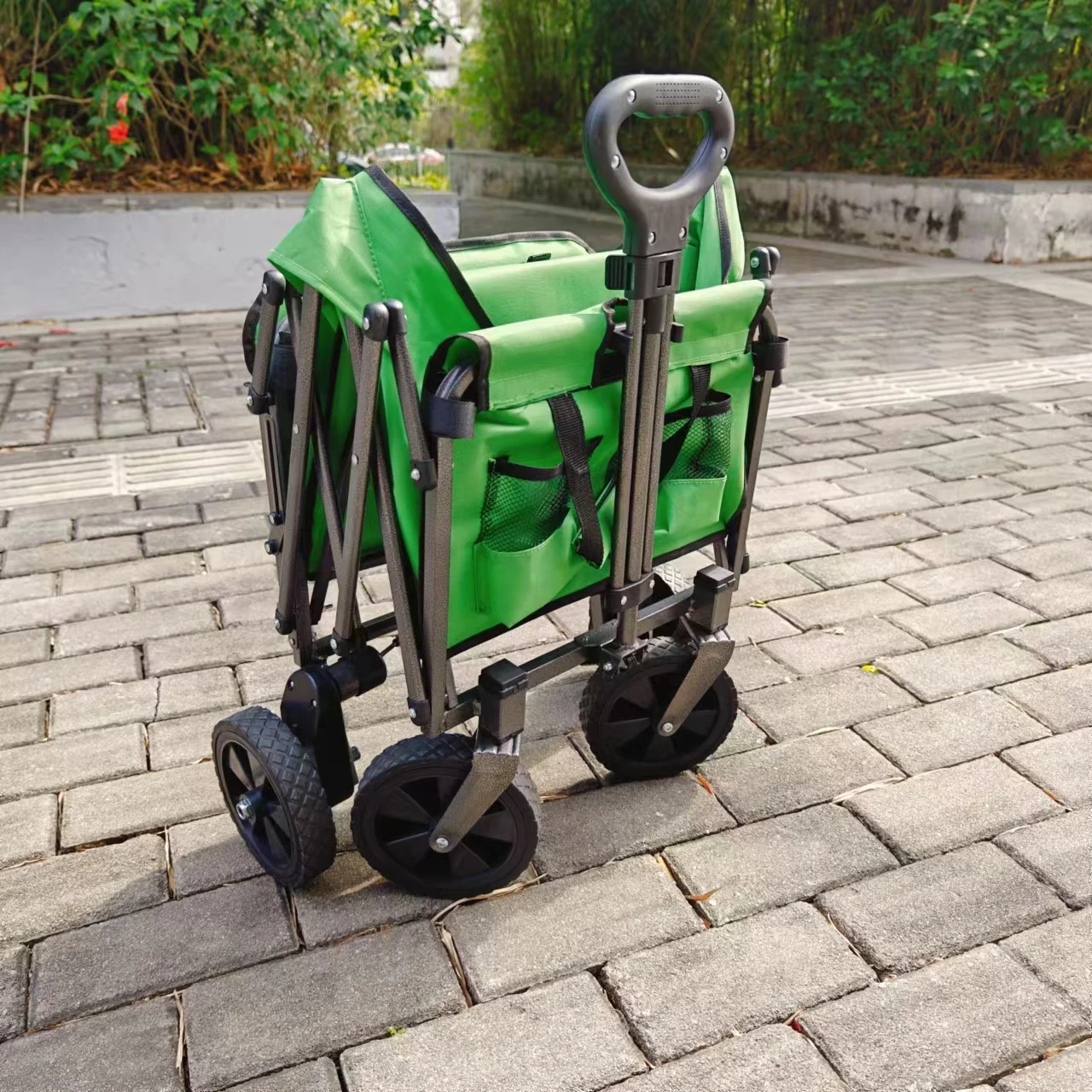 World First Small Push Cart Remote Control Electric Camping Cart Outdoor Travel Parent Child Push Cart Foldable Mesh Structure