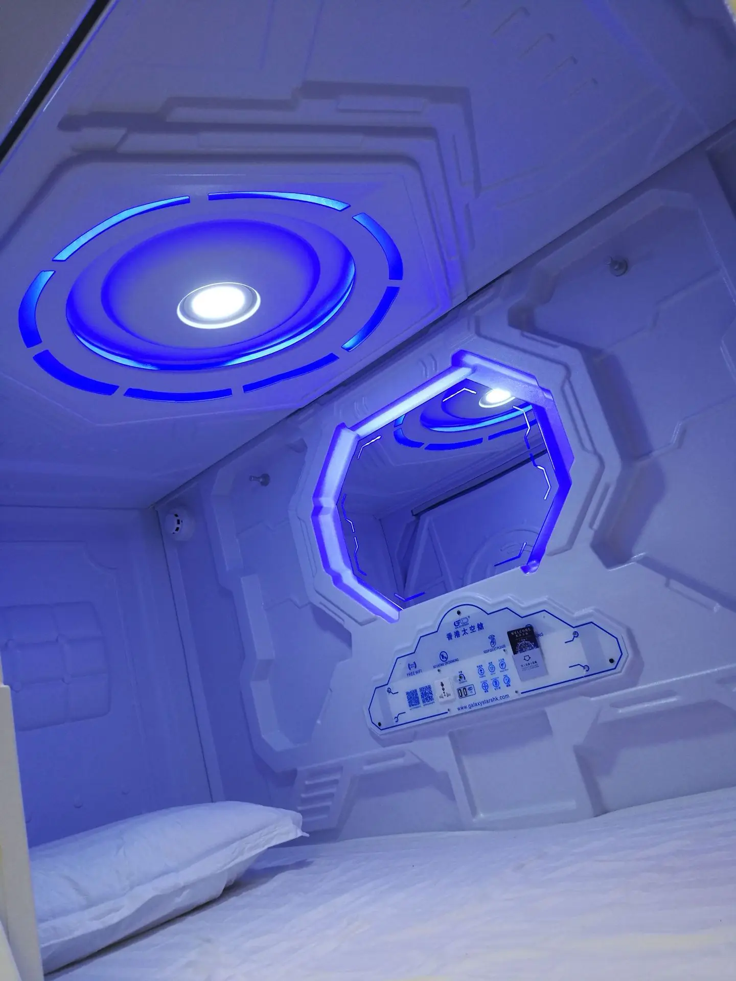 Full Size Commercial Use Sleep Pod And Hostel Concept Bed Appealing ...