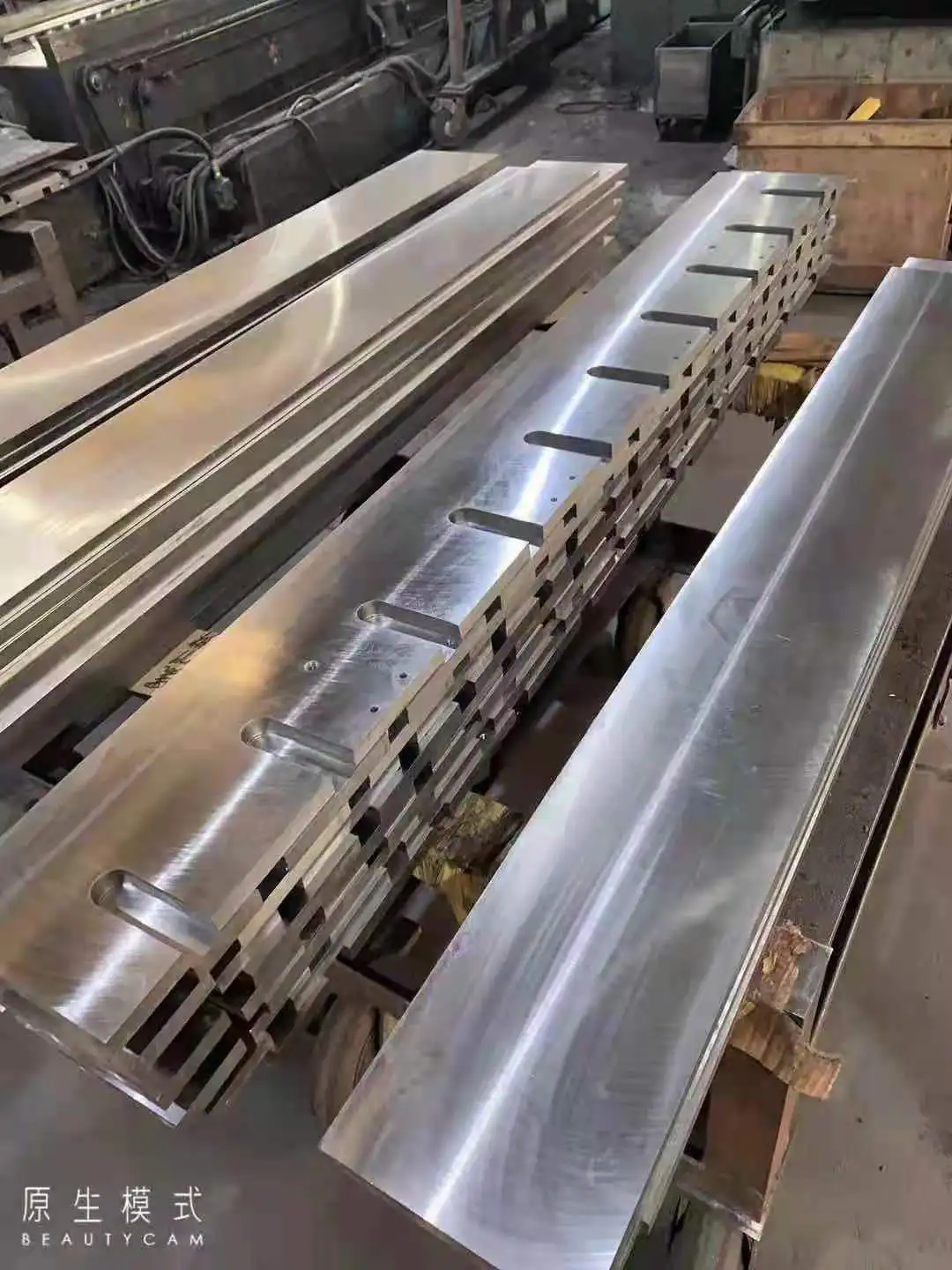 Промышленный деревянный виниловый роторный токарный нож для пилинга шпона Knife3200 * 200*22