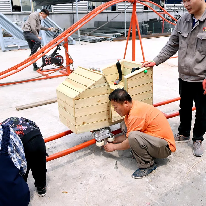 ミニ子供向けローラーコースター 自然動力 小型トレイン 敷地内用