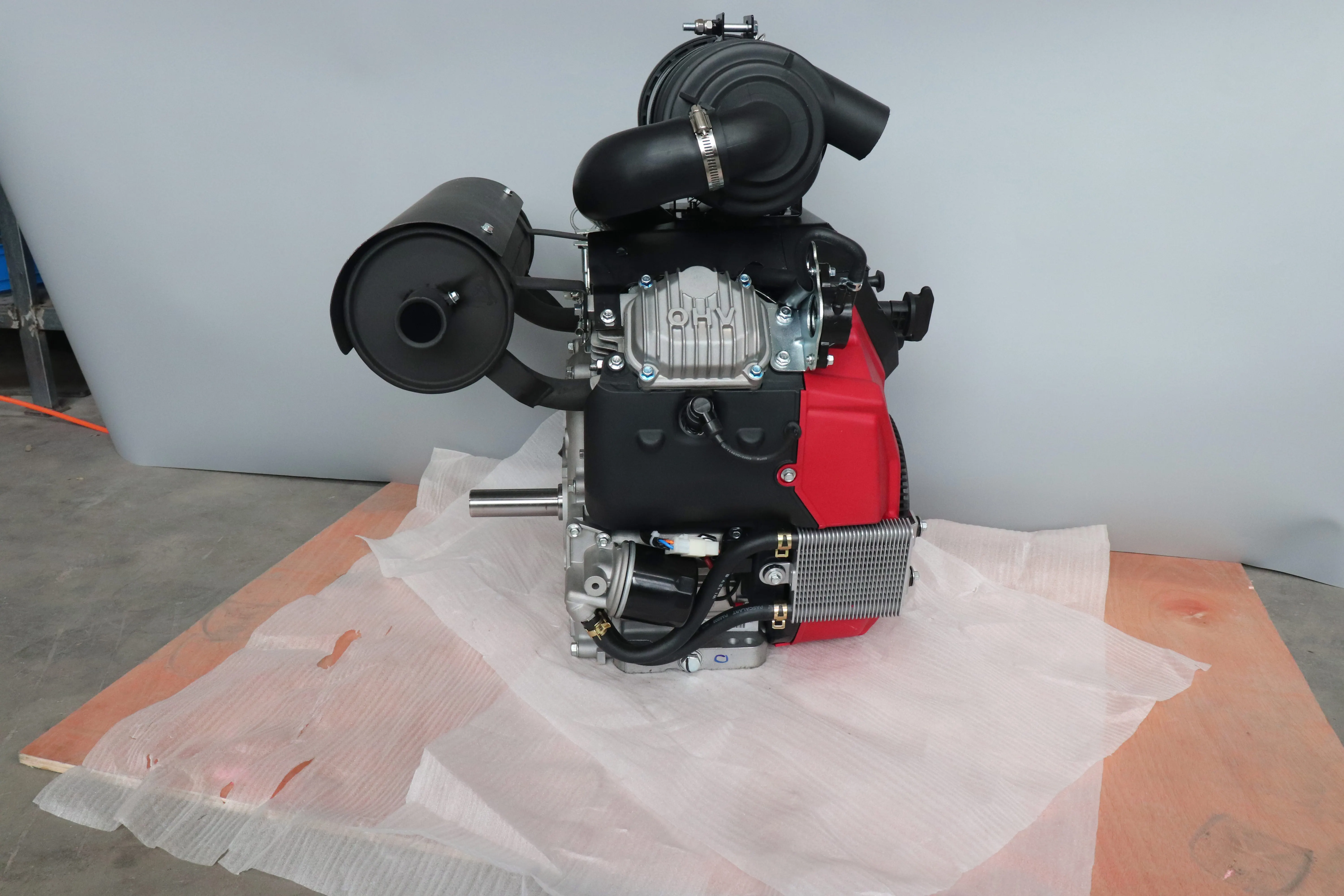 Gasoline Engines 744cc 2 Cylinder Gasoline Engine Forced Cooling Ohv ...