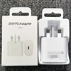 Enchufe británico blanco de 25 W.