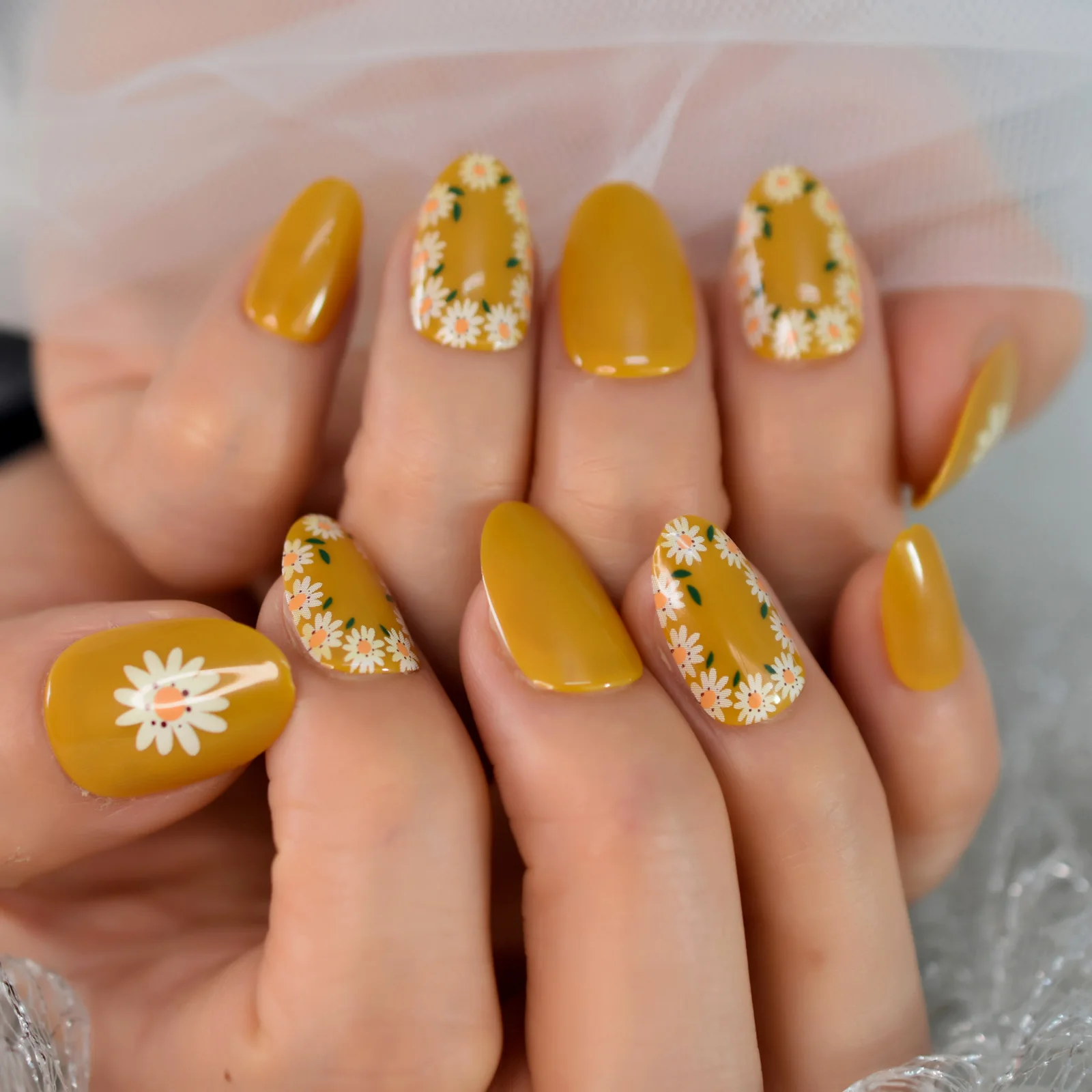 The Best Short Acrylic Nails That You Must Try in 2023 | Yellow nails, Gel  nails, Yellow nails design