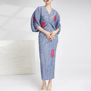 2025 Summer Women's Casual Style Dolman Sleeve Dress Striped Printed Miyake Pleated Elastic Long Sleeve V-Neck Woven Fabric