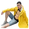 Amarillo dorado, estilo masculino.