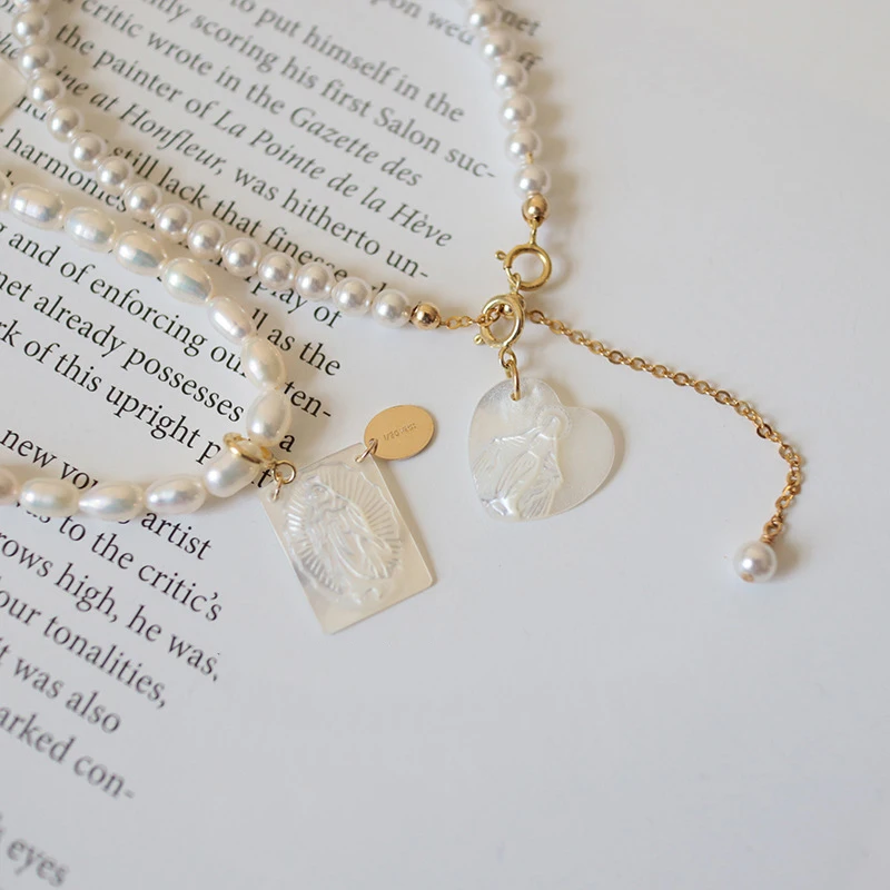 Hand Carving MOP Shell Cameo the Virgin Mary Pendant /Charm Stainless Steel Round Clasp DIY Necklace Bracelet Accessories