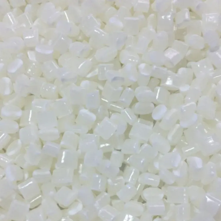 Пластиковые гранулы из АБС-пластика натуральные переработанные