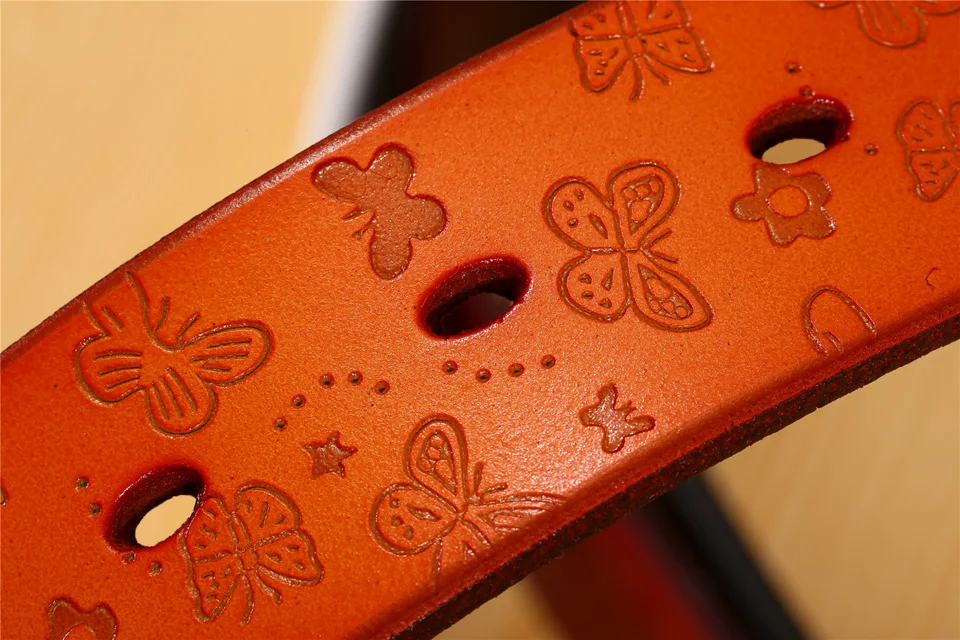 Embossing butterfly Famous Designer Genuine Leather Fashion Ladies Girls Womens Belts
