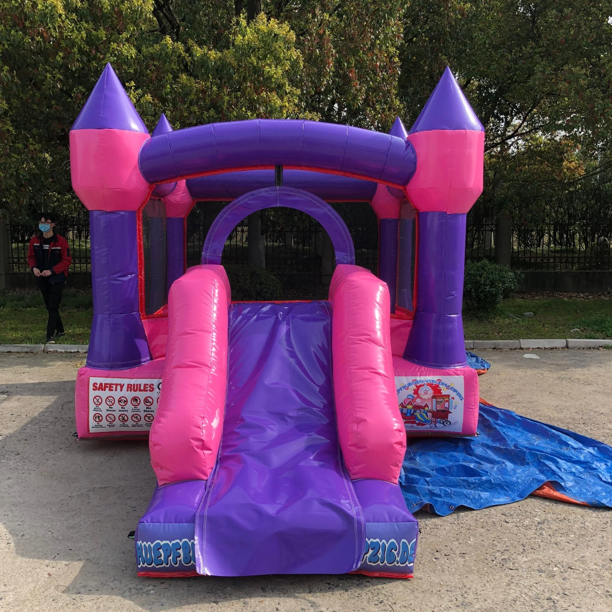 风格设计定制充气小充气城堡为孩子 - buy bouncy castle jumping