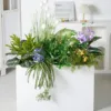 HY-AX802 does not include a flower box.