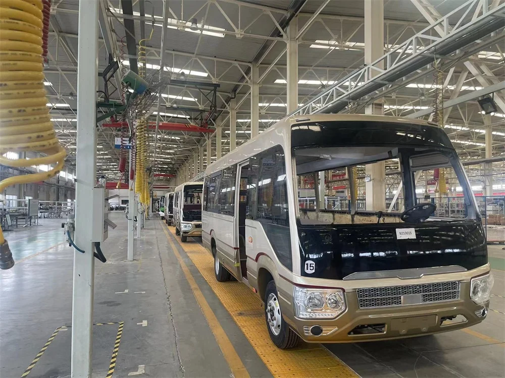 Customized City Buses 7M Passenger Transport Electric Bus Public Transportation 23 Seats Buses Euro 3 Diesel Road Vehicle