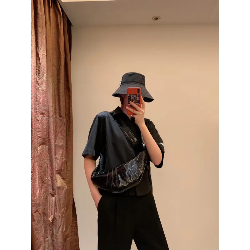 High-version LEM Croissant/dumpling Bag Internet-famous Bestseller Linen-coated Canvas-lined Finish Celebrity-endorsed Single