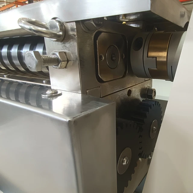 Custom Made Smooth Grooves Chow Mein Noodle Knife of Grain Product Making Machine 2