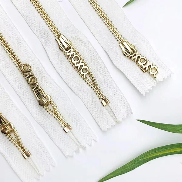 Hengda Factory Customized Zipper Golden Brass Closed End with Slider   Closed End Zipper 20 cm #5 Gold Plated Zipper