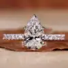 Anello di pera pavimentata