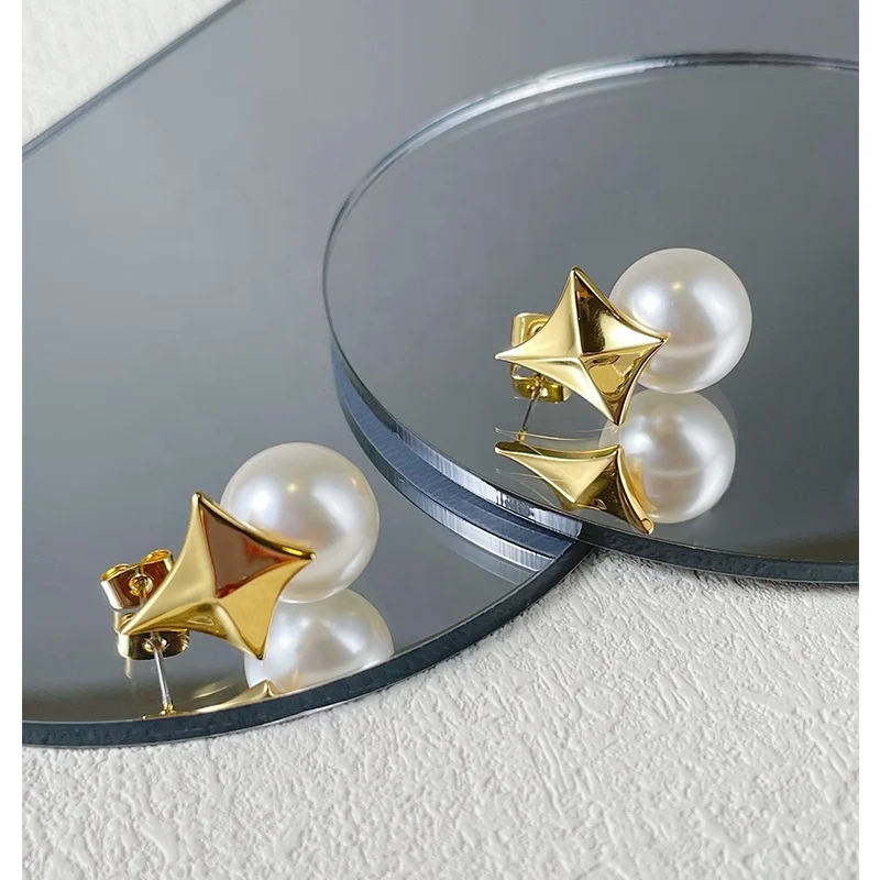 High Quality 18K Gold Plated Brass Jewelry Irregular Star Imitation Pearl Accessories Stud Earrings E221380