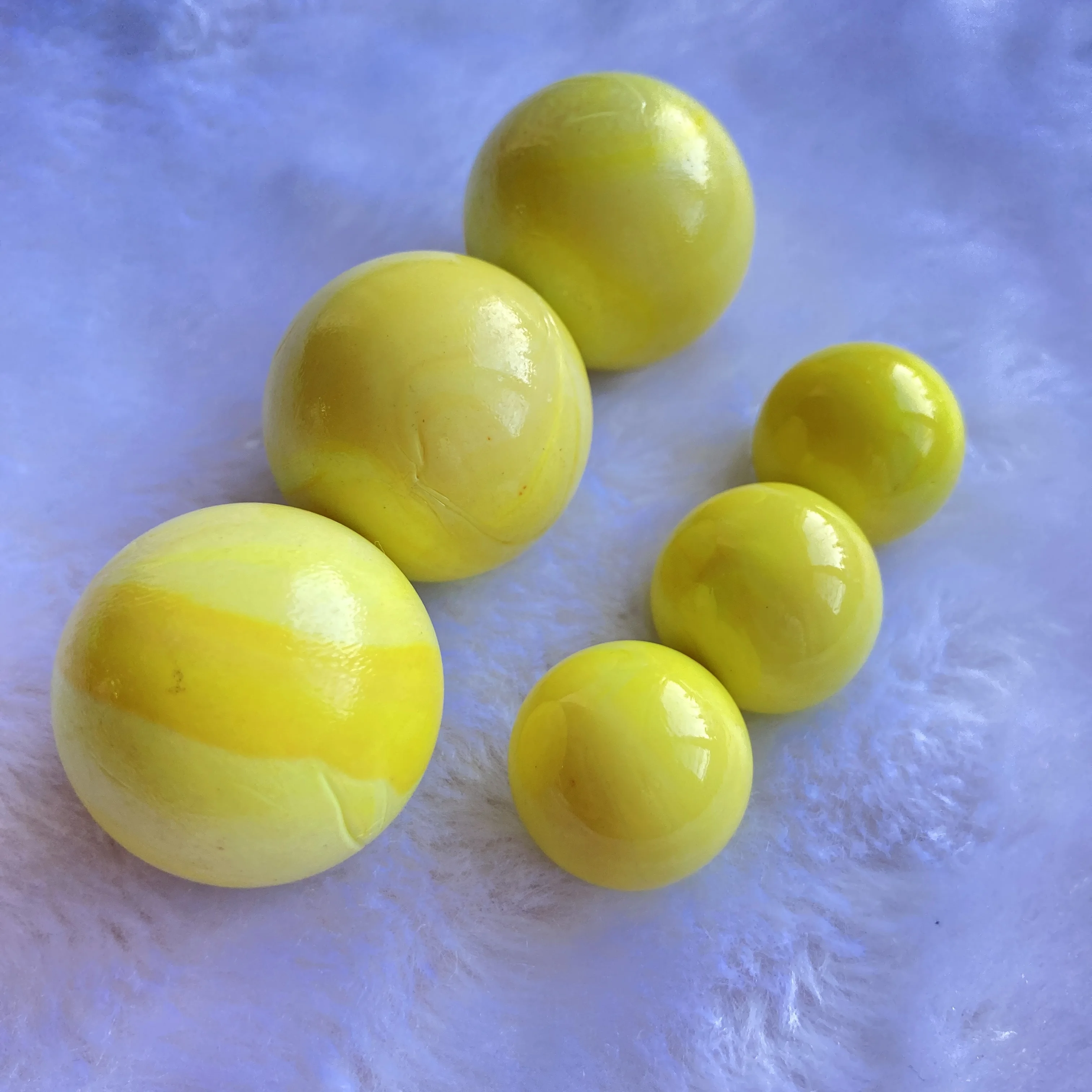 Хит продаж стеклянный мраморный шар с точками 14 мм 16 25