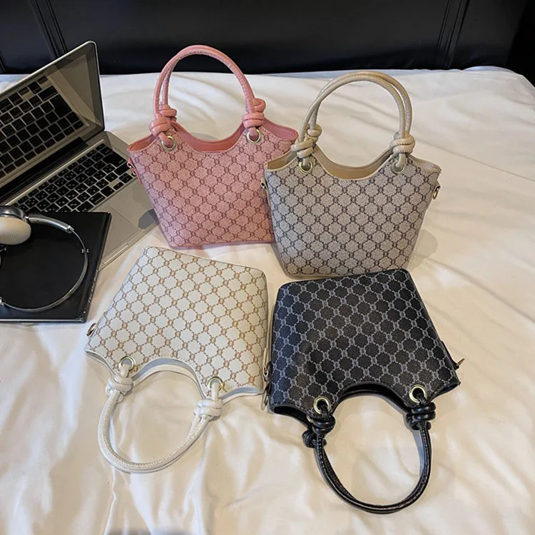 Favorable Price Elegant Shoulder Bags for Women Leather Messenger Bag for Women Fashion Trends Ladies Bags Ladies Handbag